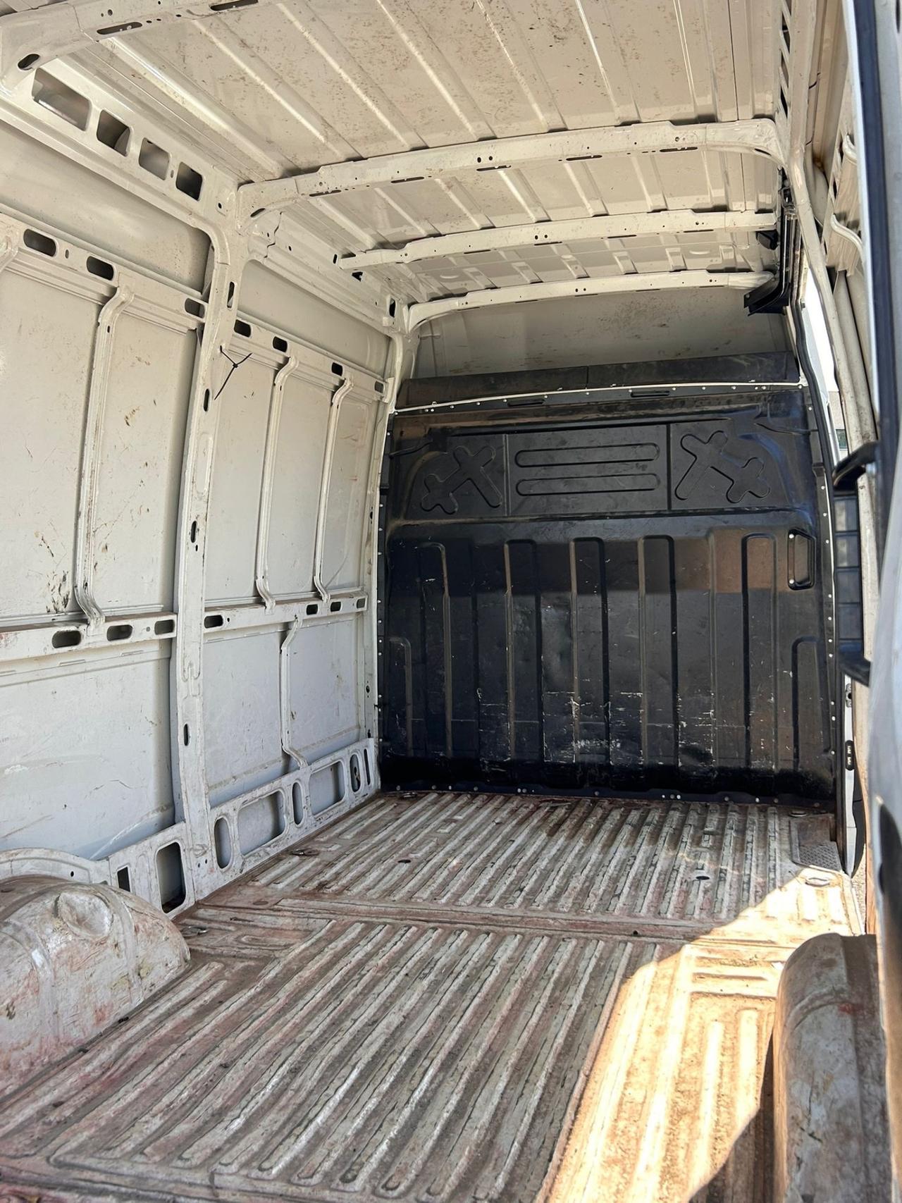 Iveco Daily 35S12 H2 2020 – 61.000 km Passo Medio Clima Perfetto