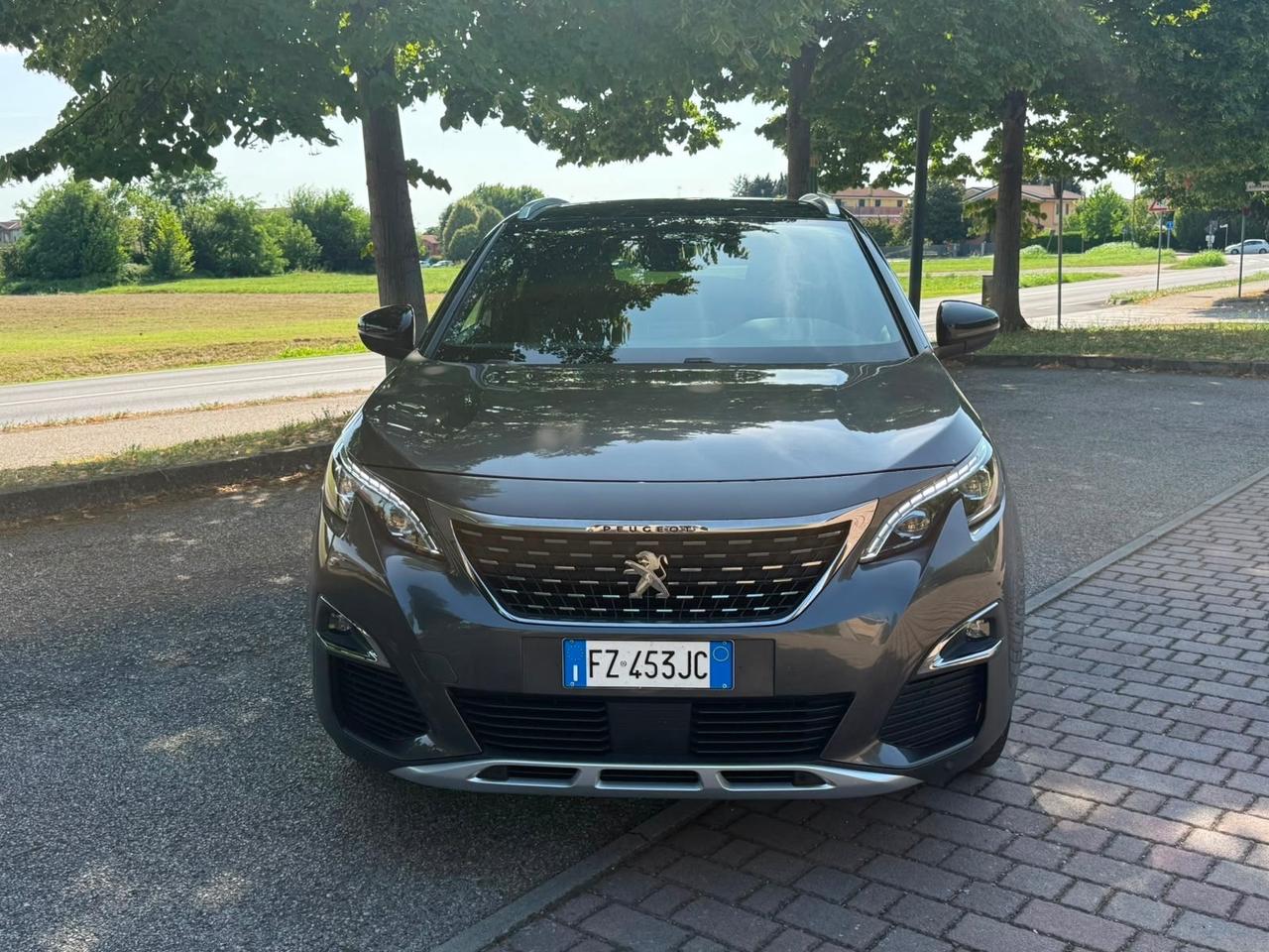 Peugeot 3008 GTLINE 2019 diesel1.5