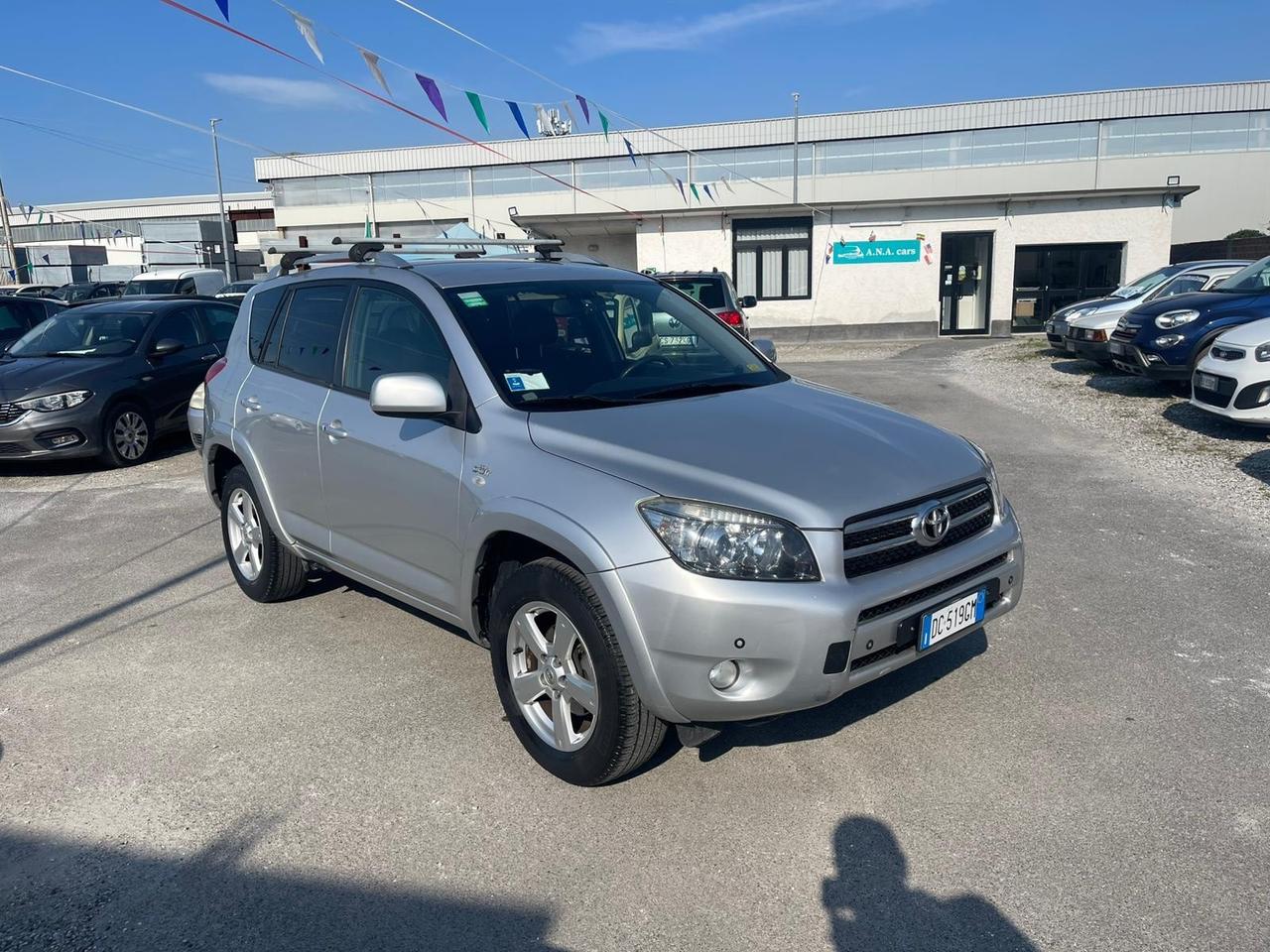 Toyota RAV 4 RAV4 2.2 D-4D 177 CV Luxury