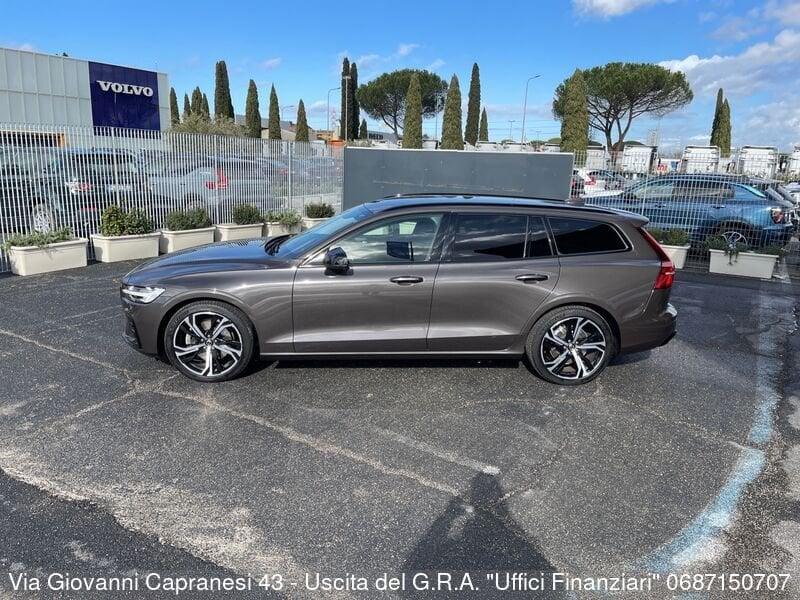 Volvo V60 B4 (d) automatico Plus Dark