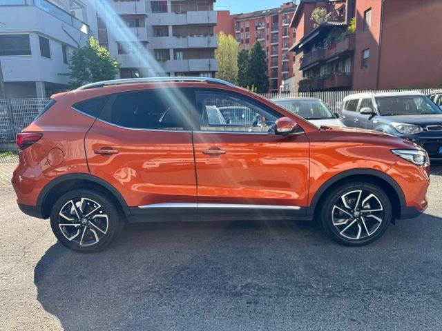 MG ZS 1.5 VTi-tech LUXURY