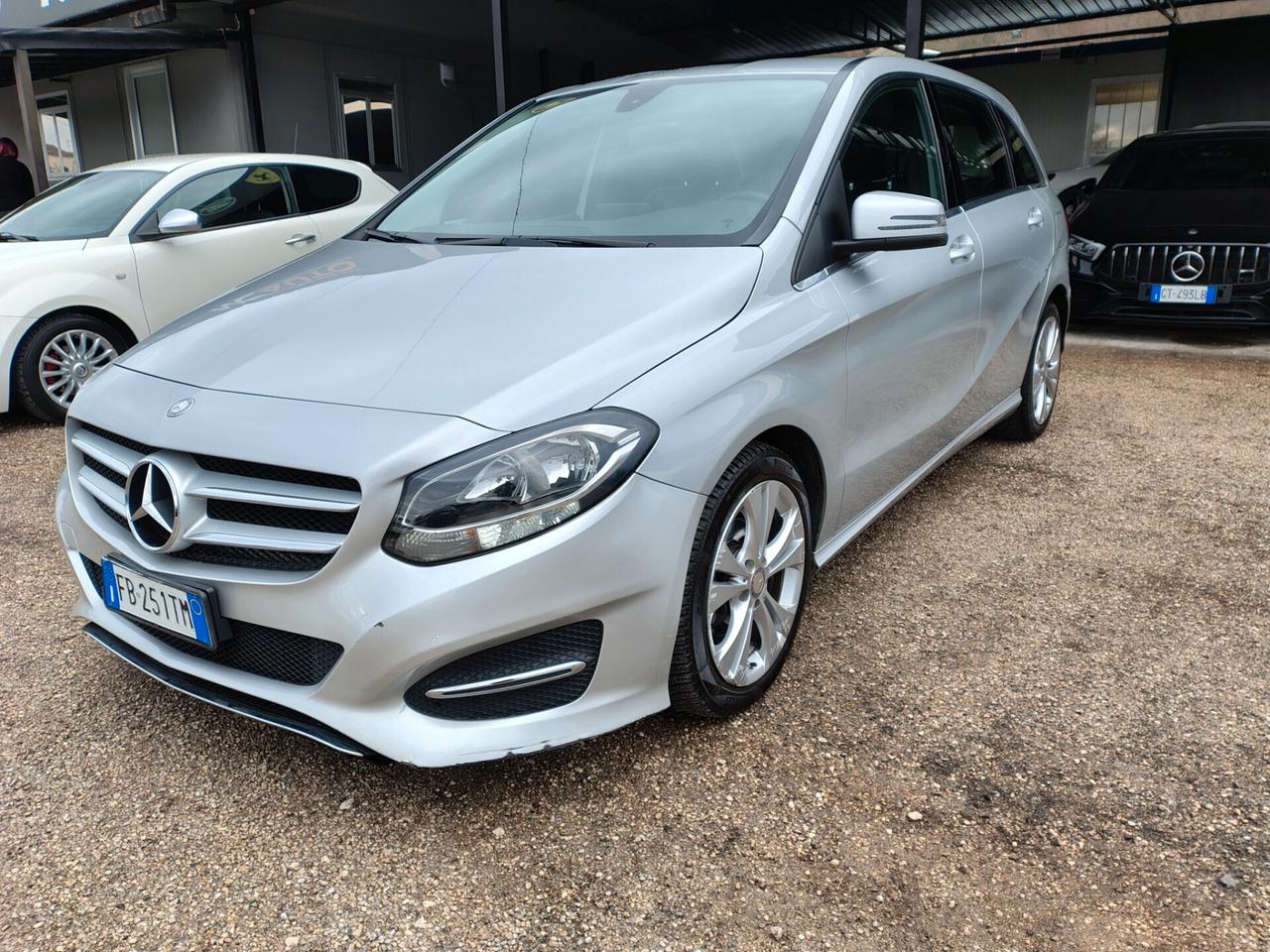 Mercedes-benz B 180d Automatic Premium