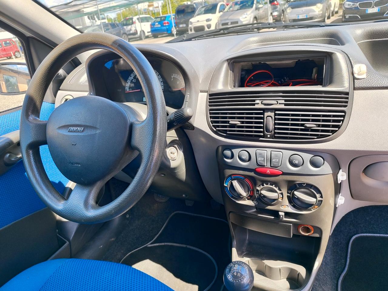 Fiat Punto 1.2i cat 3 porte