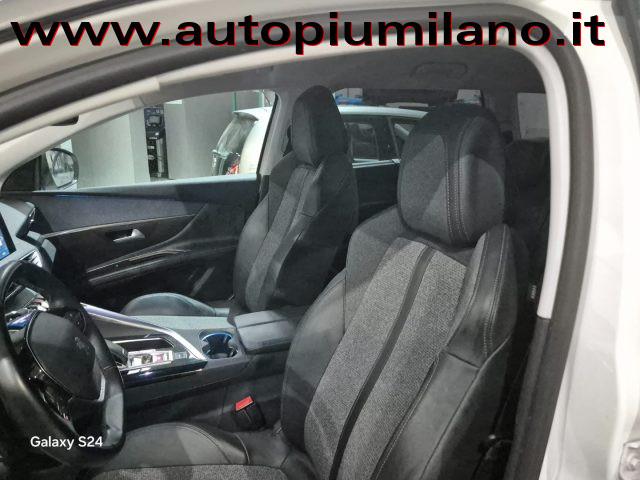 PEUGEOT 5008 BlueHDi 130 S&S EAT8 Allure