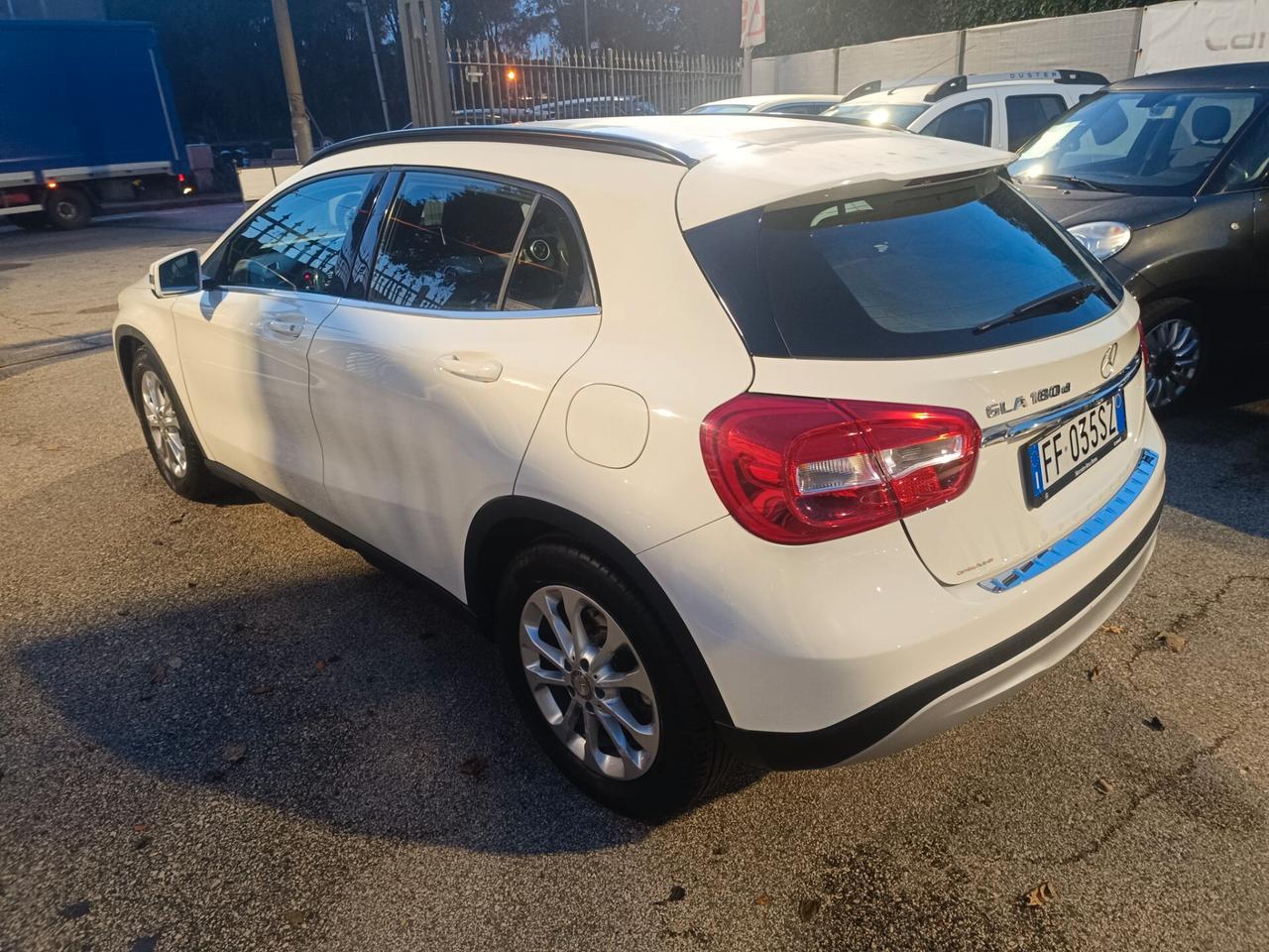 Mercedes-benz GLA 180 GLA 180 d Business