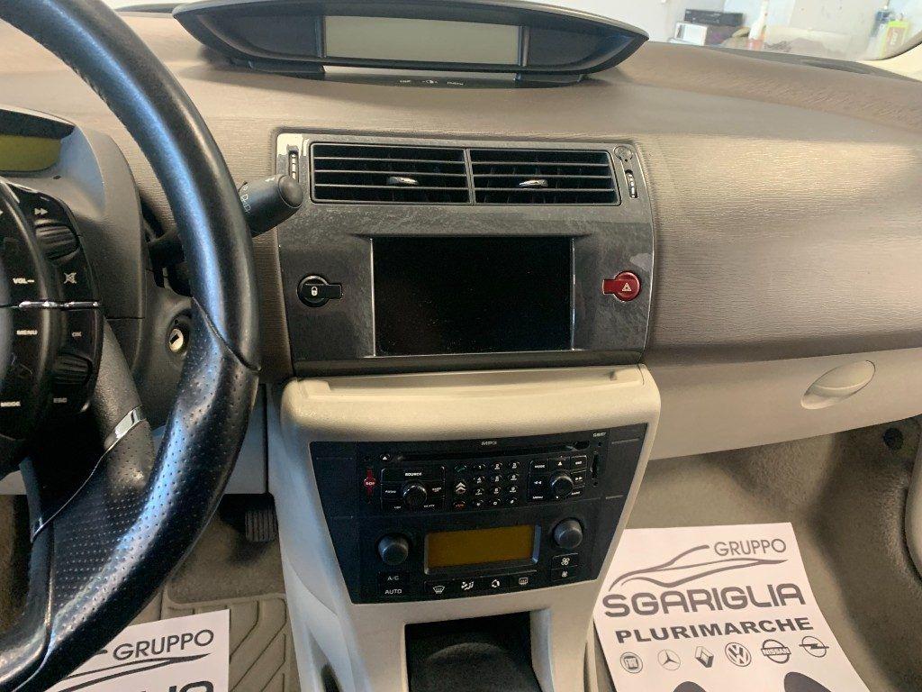 Citroen C4 2.0 HDi Exclusive
