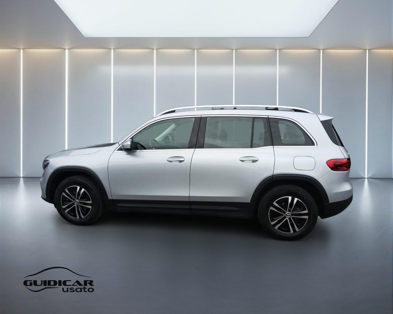 Mercedes-Benz GLB - X247 2023 - GLB 180 d Advanced auto