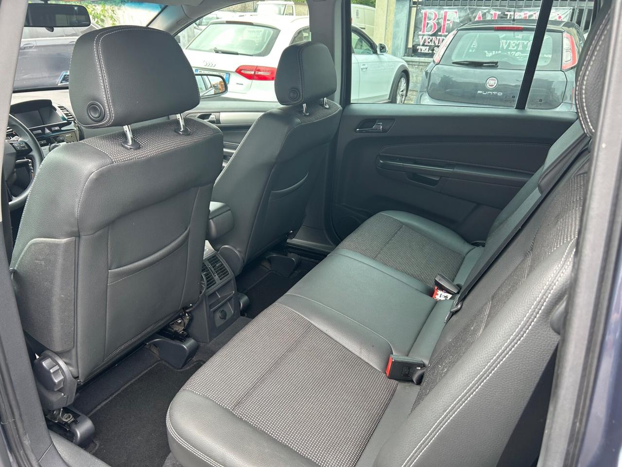 Opel Zafira Cosmo