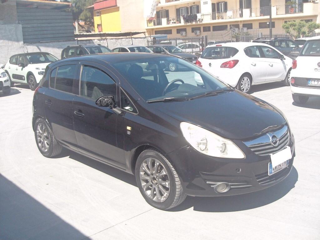 Opel Corsa 1.2 80CV 5 porte GPL-TECH Edition