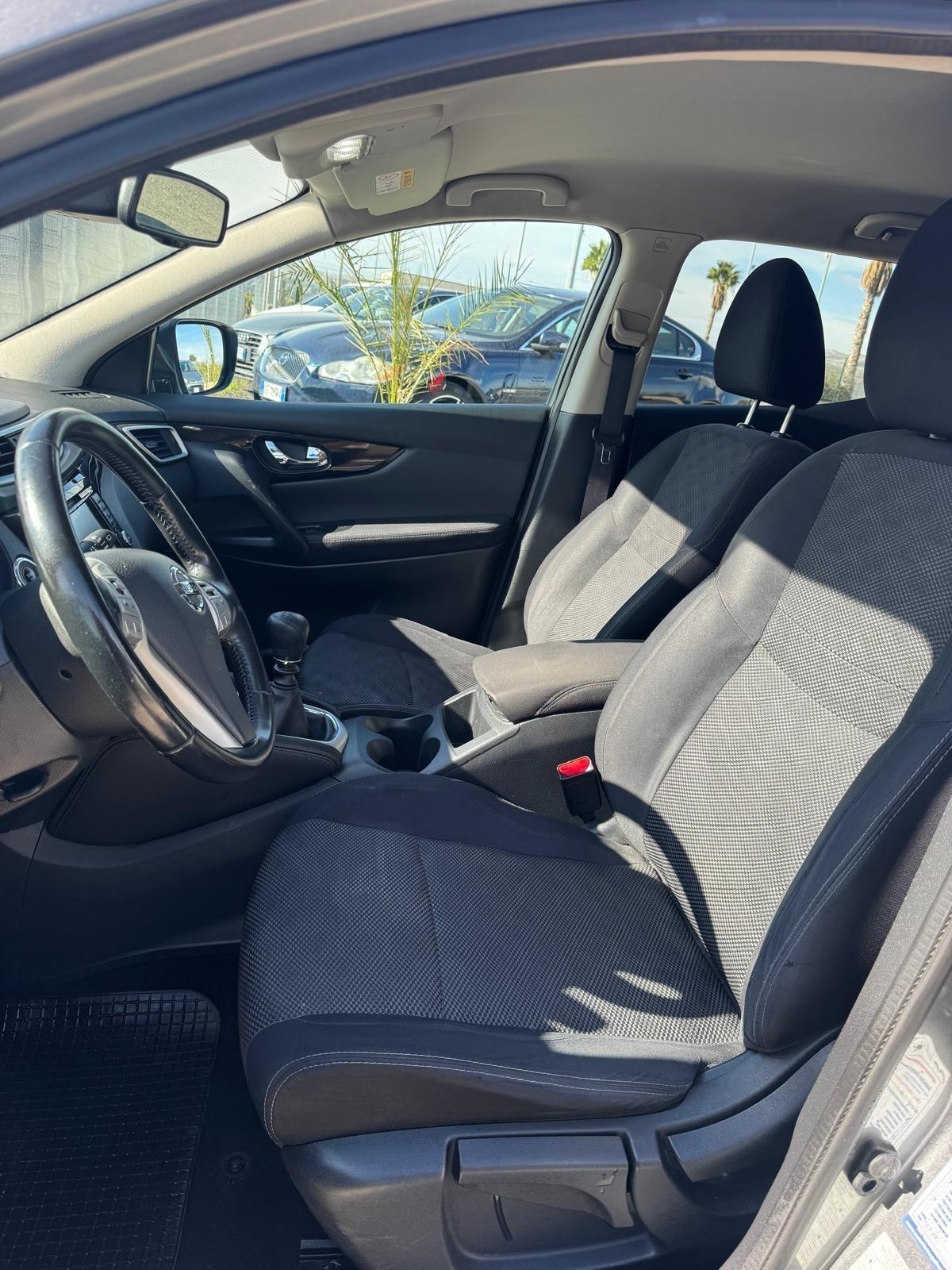 Nissan Qashqai 1.5 dCi N-Connecta