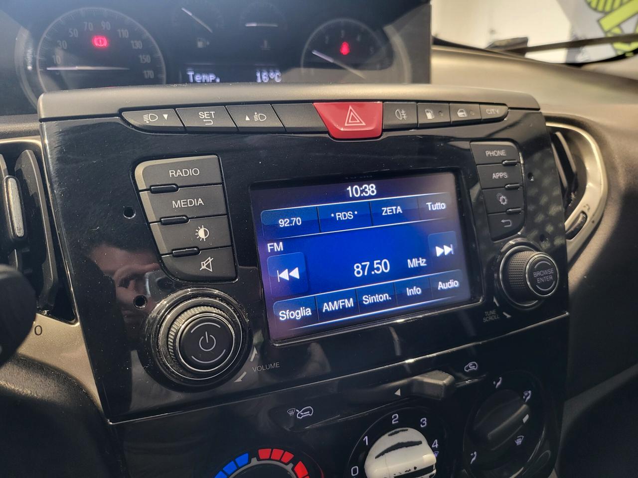 Lancia Ypsilon - 2017 1.2 69 CV GPL Ecochic Gold