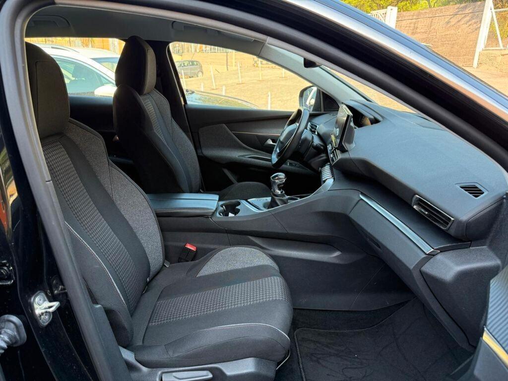 Peugeot 3008 PEUGEOT 3008 1.5 HDi S&S "Business"