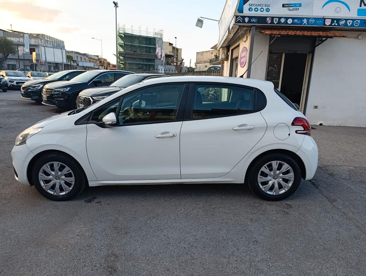 Peugeot 208 BlueHDi 75 5 porte Active