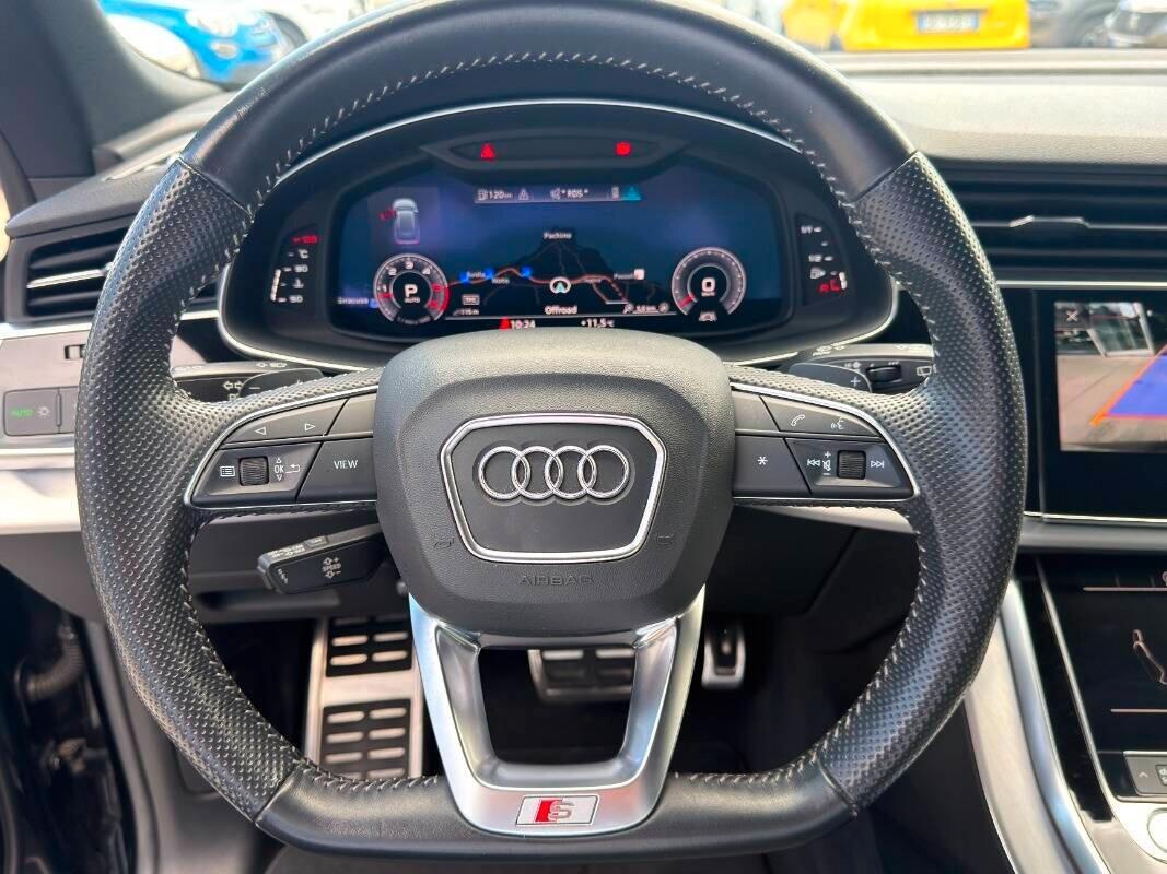 Audi Q8 50 TDI 286 CV quattro tiptronic