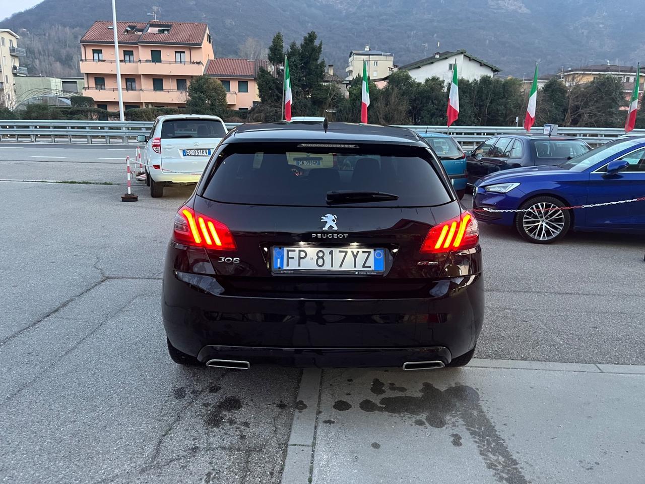 PEUGEOT 308 - GT LINE