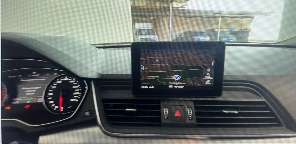 Audi Q5 40 TDI quattro S tronic line plus