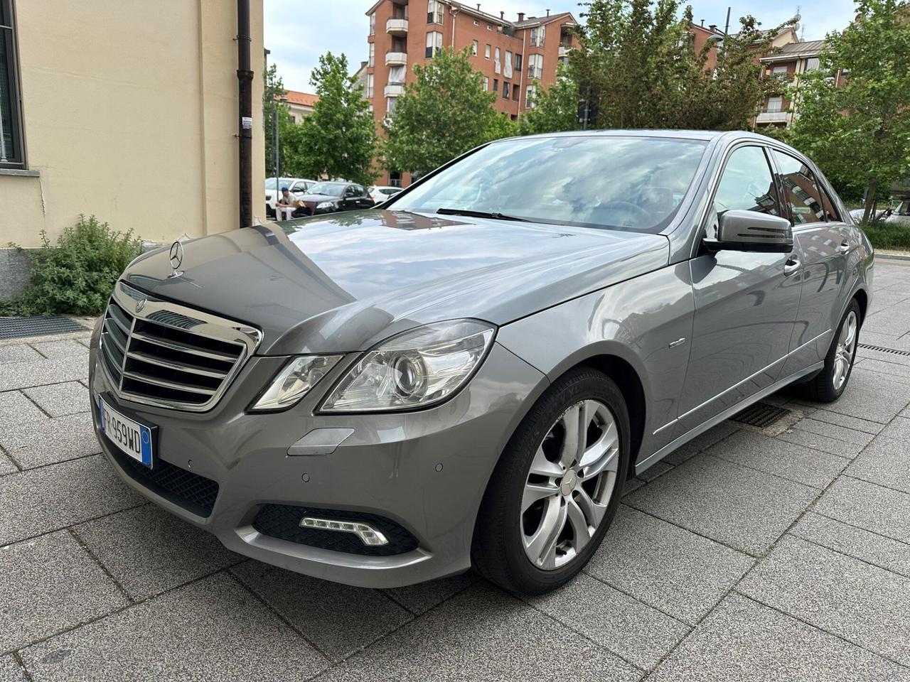Mercedes-benz E 250 CDI BlueEFFICIENCY Avantgarde