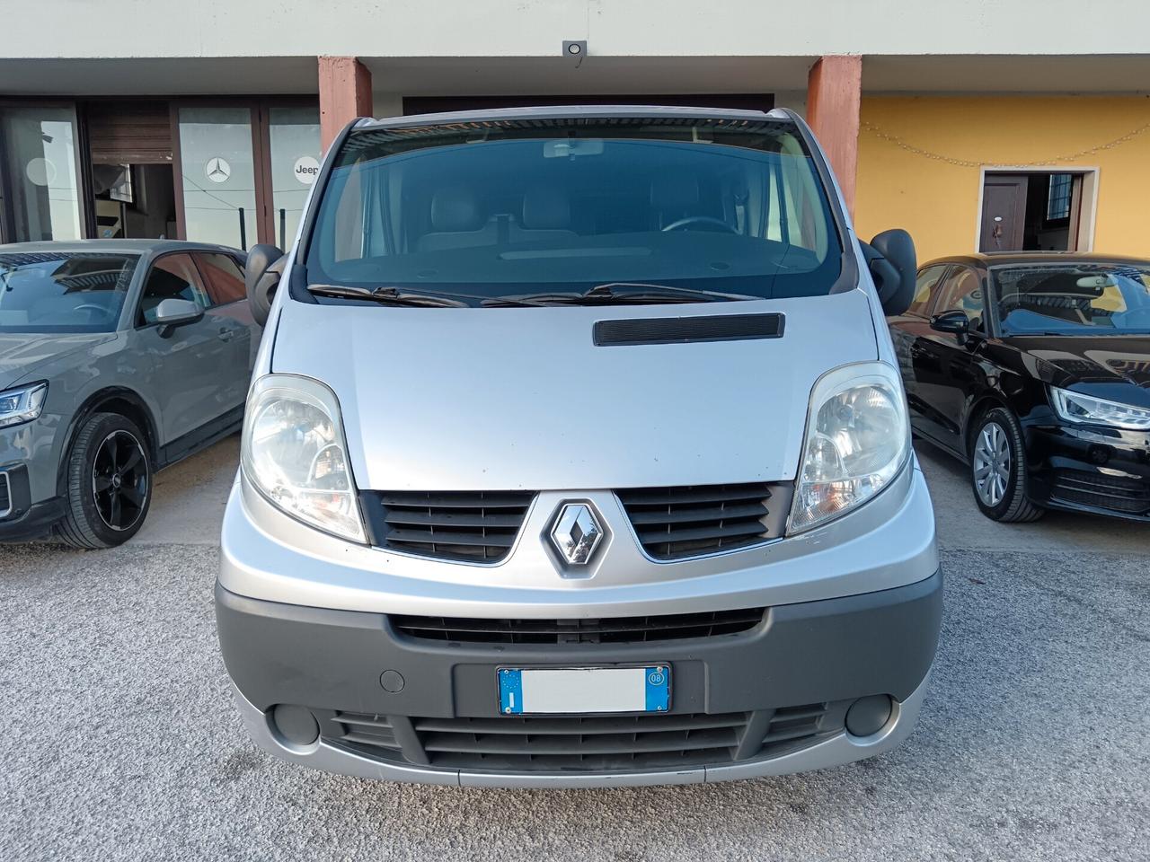 Renault Trafic 2.0 DCI 115CV 6 POSTI COMBI