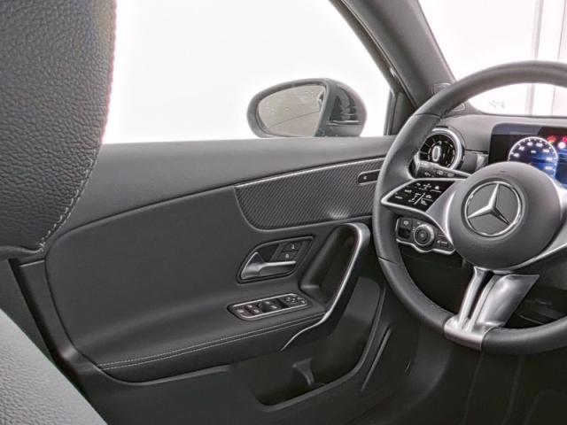 MERCEDES Classe A 180 Automatic Sport MILD HYBRID