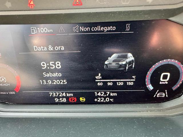 AUDI A1 citycarver 30 TFSI Identity Contrast