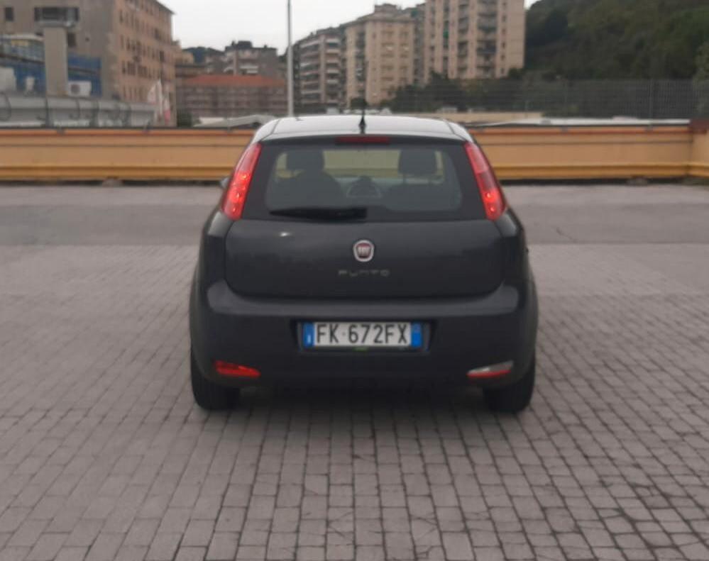 Fiat Grande Punto FORD FIESTA 1.0 EcoBoost ST-Line – NEOPATENTATI CONDIZIONI IMPECCABILI Bellissima