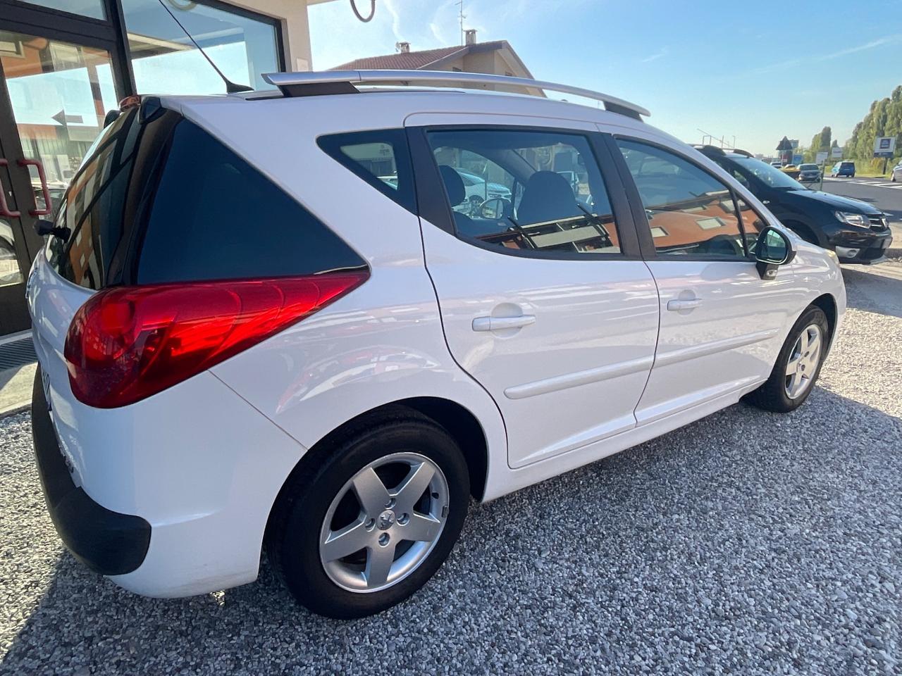 Peugeot 207 1.4 8V 75CV SW Energie Sport