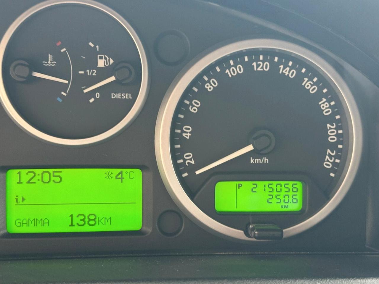 Land Rover Discovery 3 2.7 TDV6 HSE