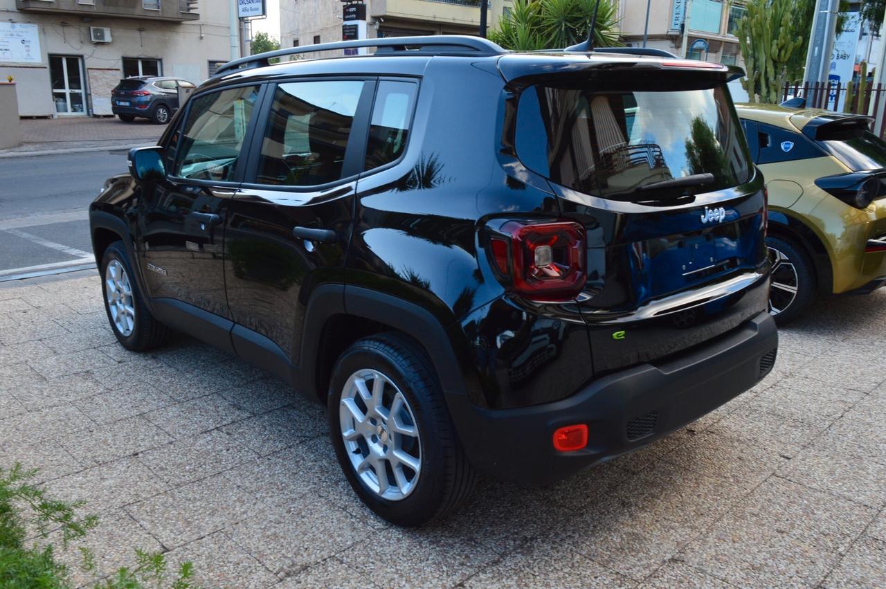 Jeep Renegade 1.5 Turbo T4 MHEV Altitude