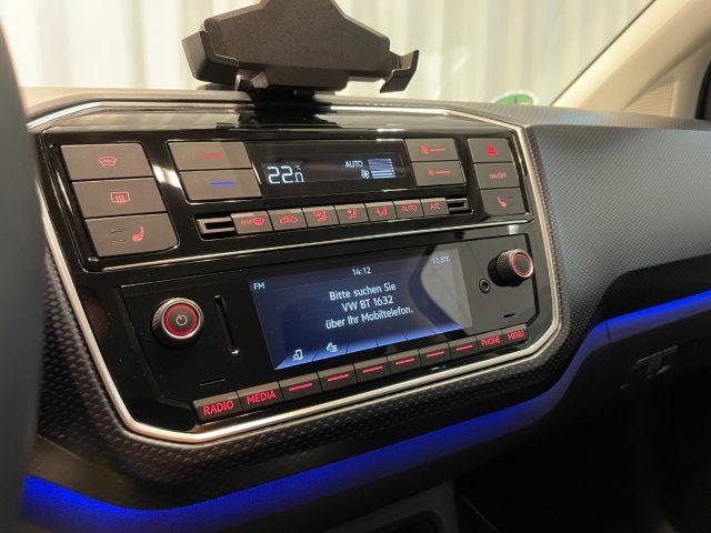 VOLKSWAGEN e-up! 82 CV NEOPATENTATI Radio Bluetooth DAB+