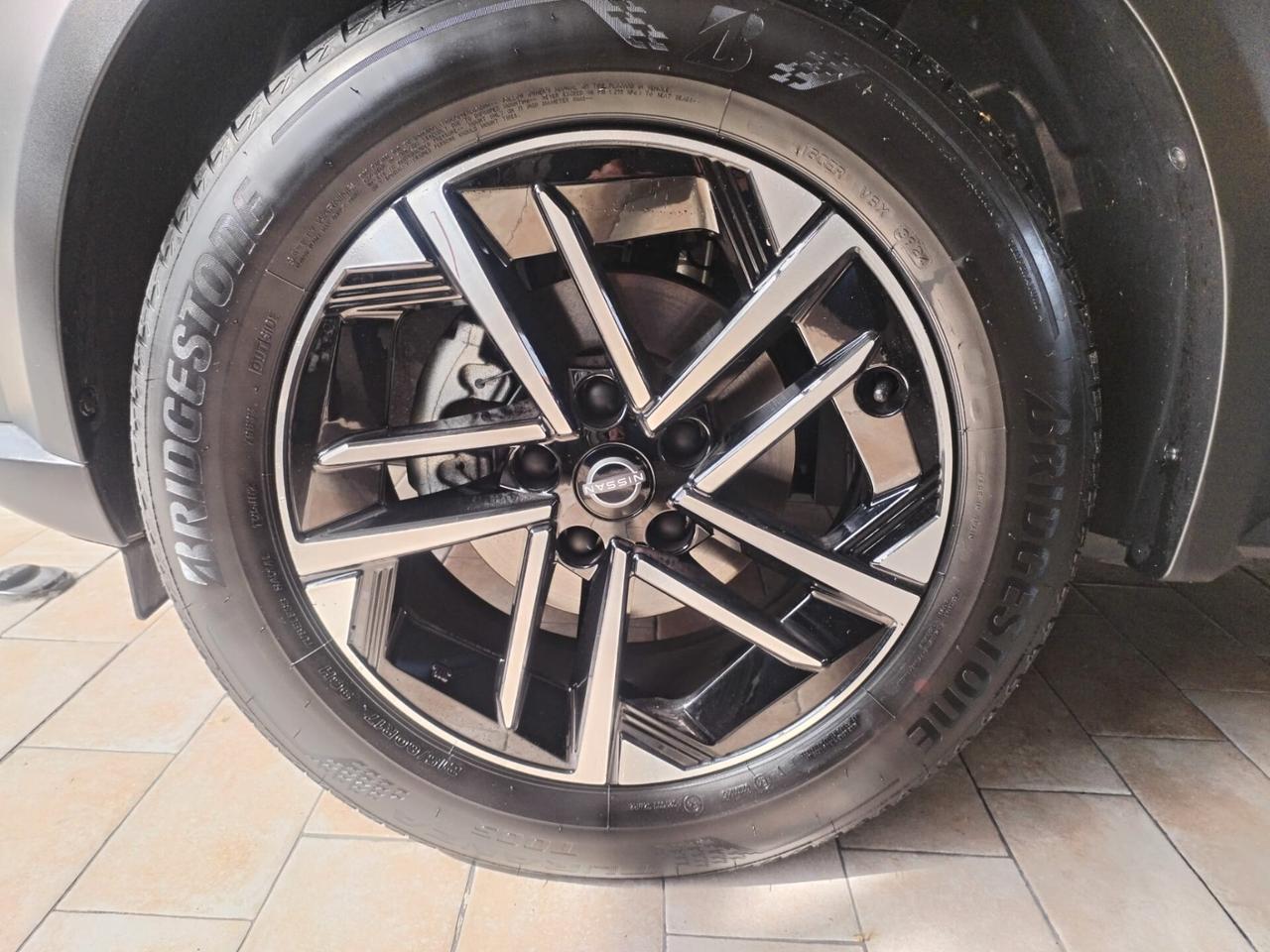 Nissan Juke 1.0 DIG-T 114 CV N-Connecta