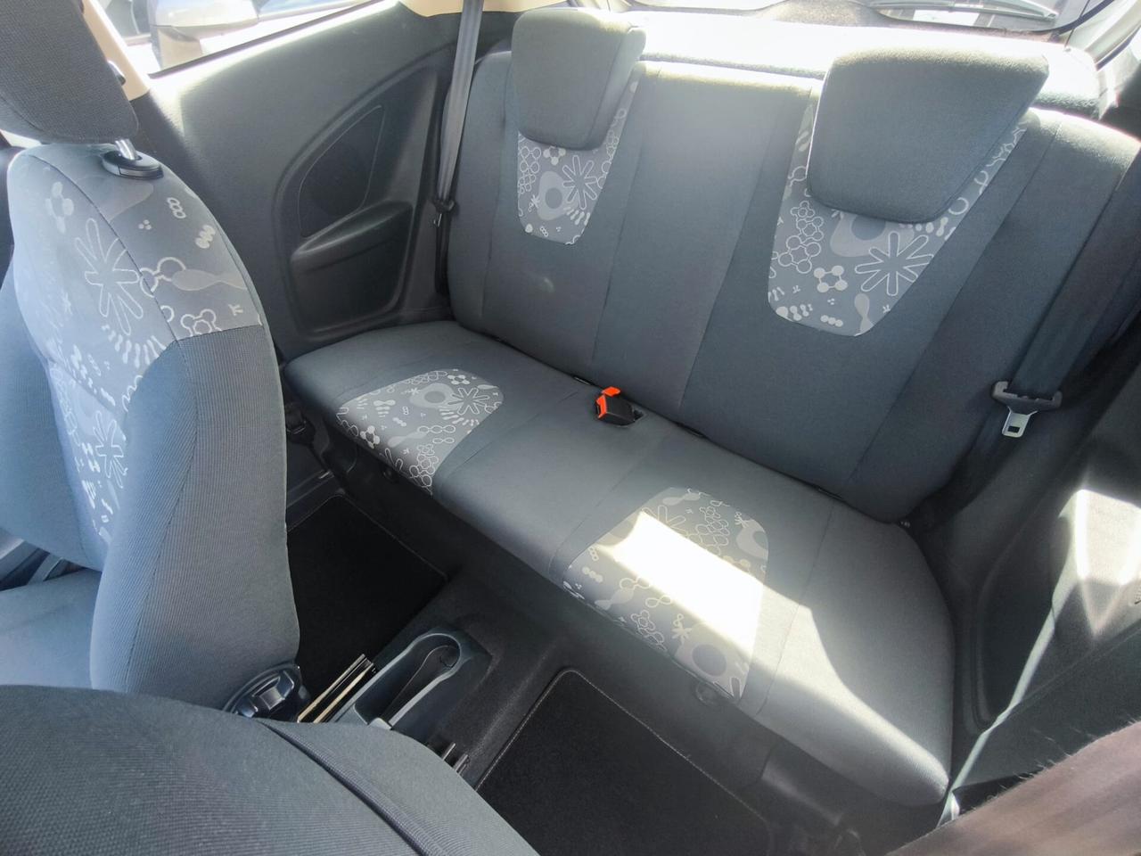 FORD KA 1.2 TITANIUM "OK PER NEOPATENTATI"