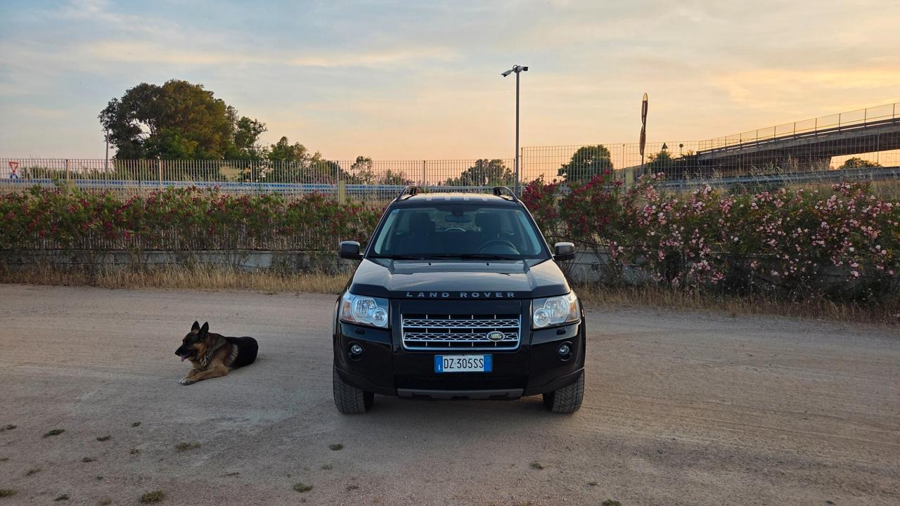 Land Rover Discovery 4 2.7 TDV6 HSE