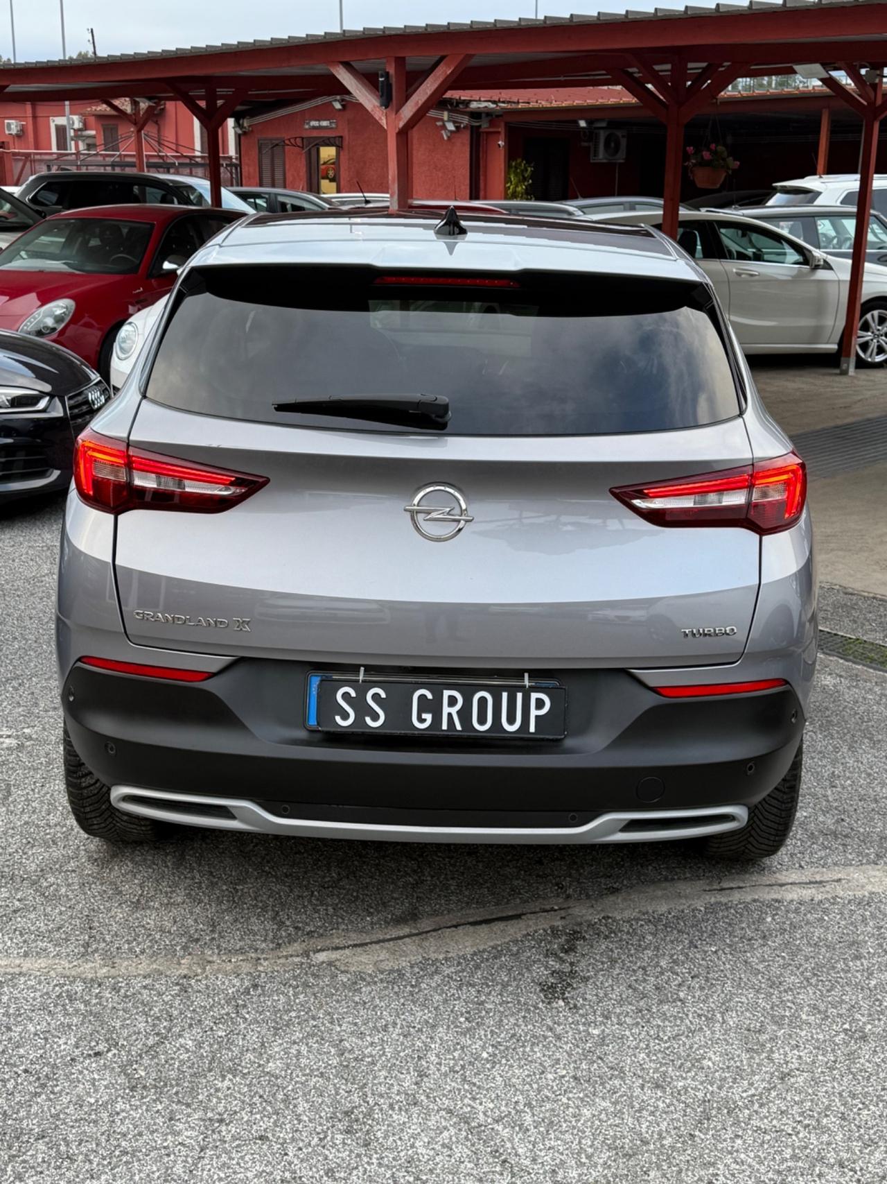 Grandland X 1.2 Turbo 12V 130 CV-Ultimate-unipro-