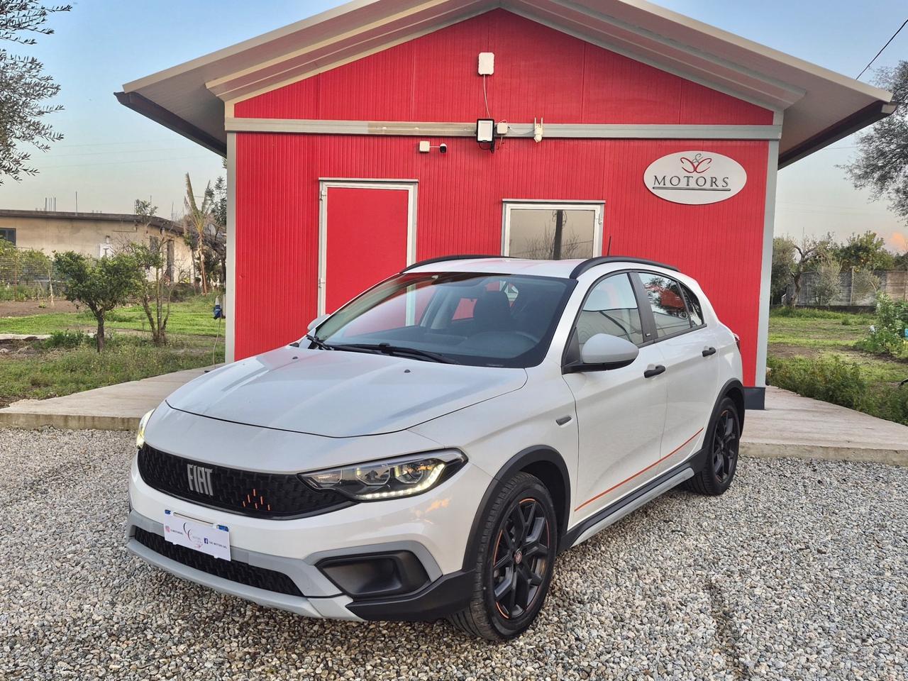 Fiat Tipo 1.6 Mjt S&S 5 porte Cross Garmin