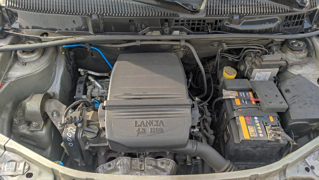 Lancia Ypsilon 1.2 soli 62000km NEOPATENTATI - 2009