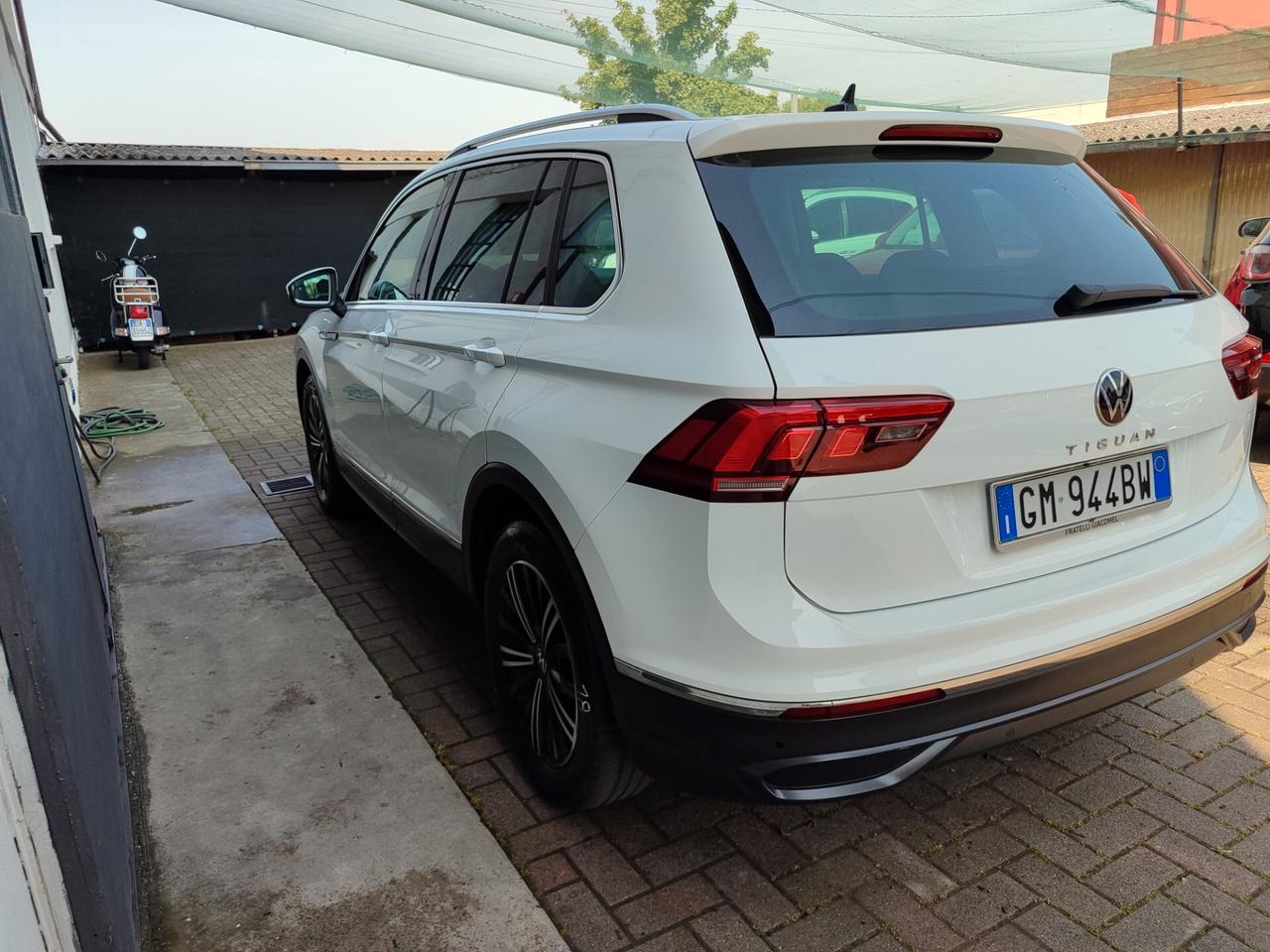Volkswagen Tiguan 2.0 TDI SCR Life