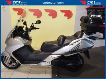 Honda Silver Wing 600 - 2004