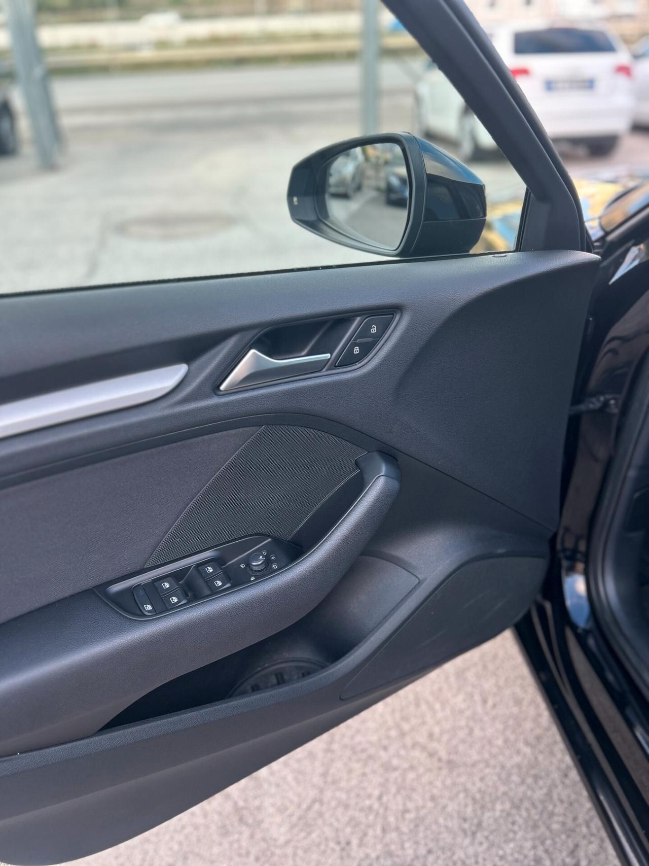 Audi A3 SPB 1.6 TDI 116 CV Sport - 08/2018