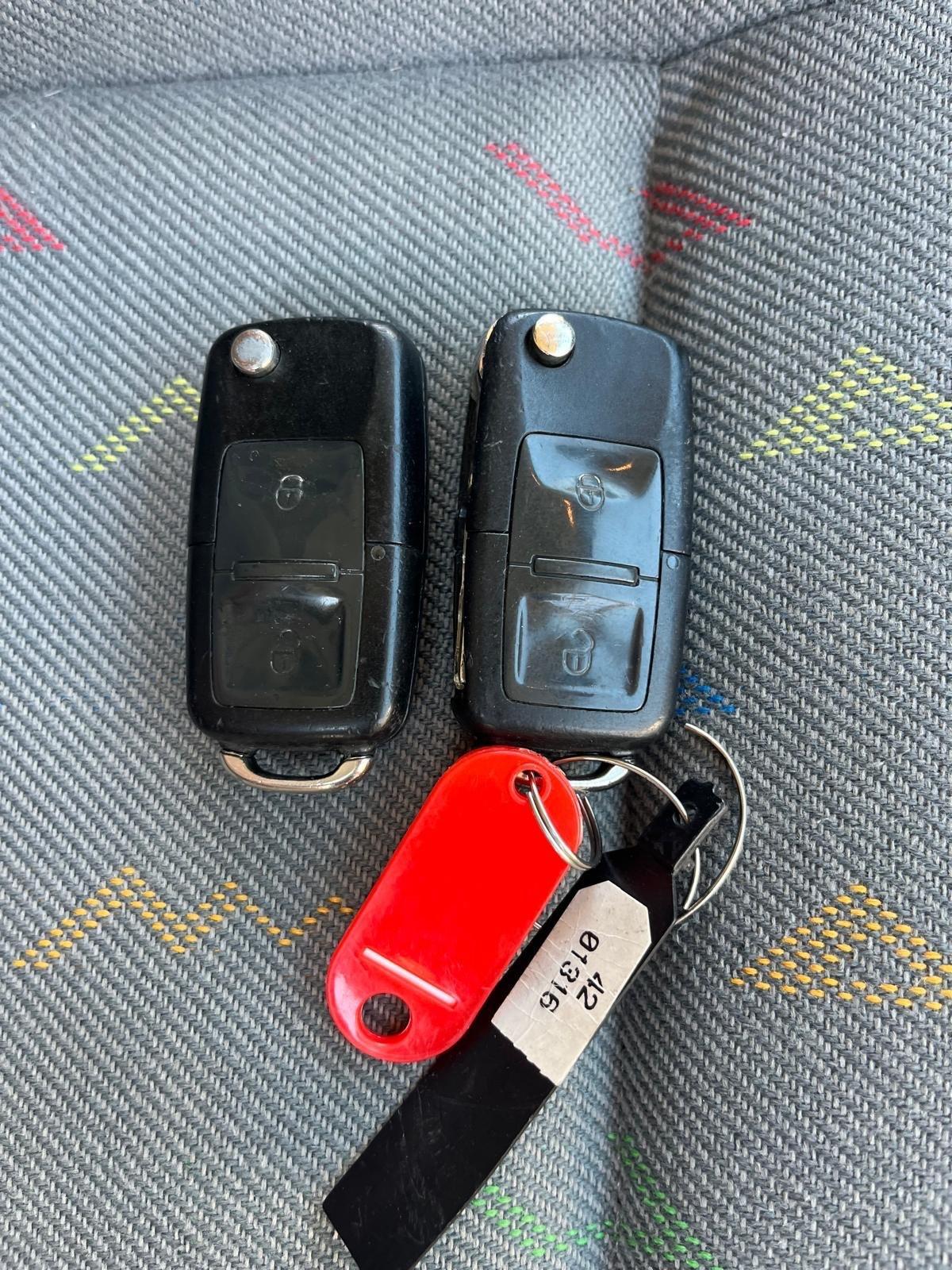 Volkswagen Transporter 1.9 TDI Furgone (leggere)