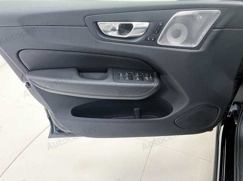 Volvo XC60 T6 PLUG IN AWD AUT ULTRA BLACK EDITION