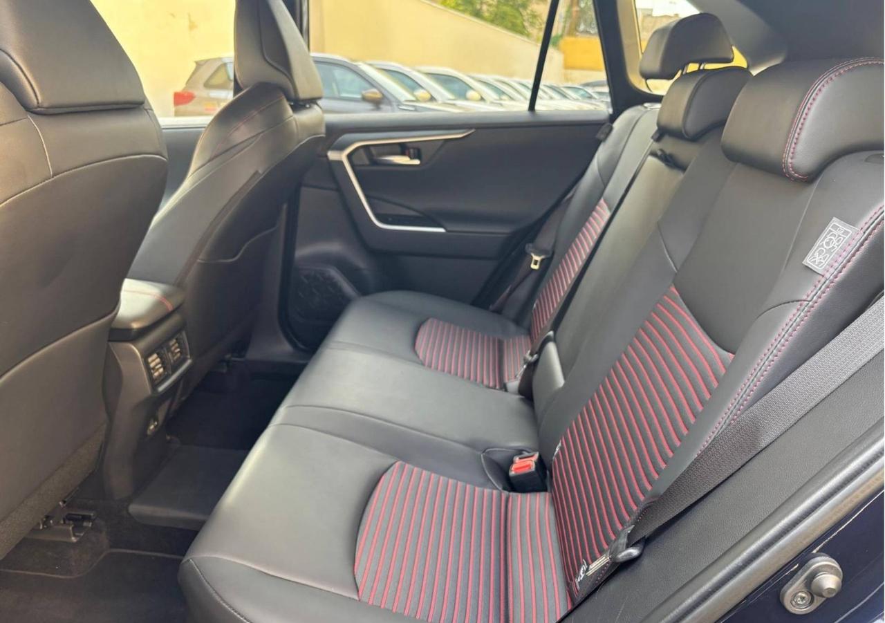 Suzuki Across 2.5 Plug-in Hybrid E-CVT 4WD Top