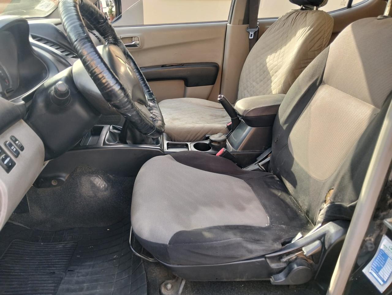Mitsubishi L200 2.5 TDI 136cv 2010