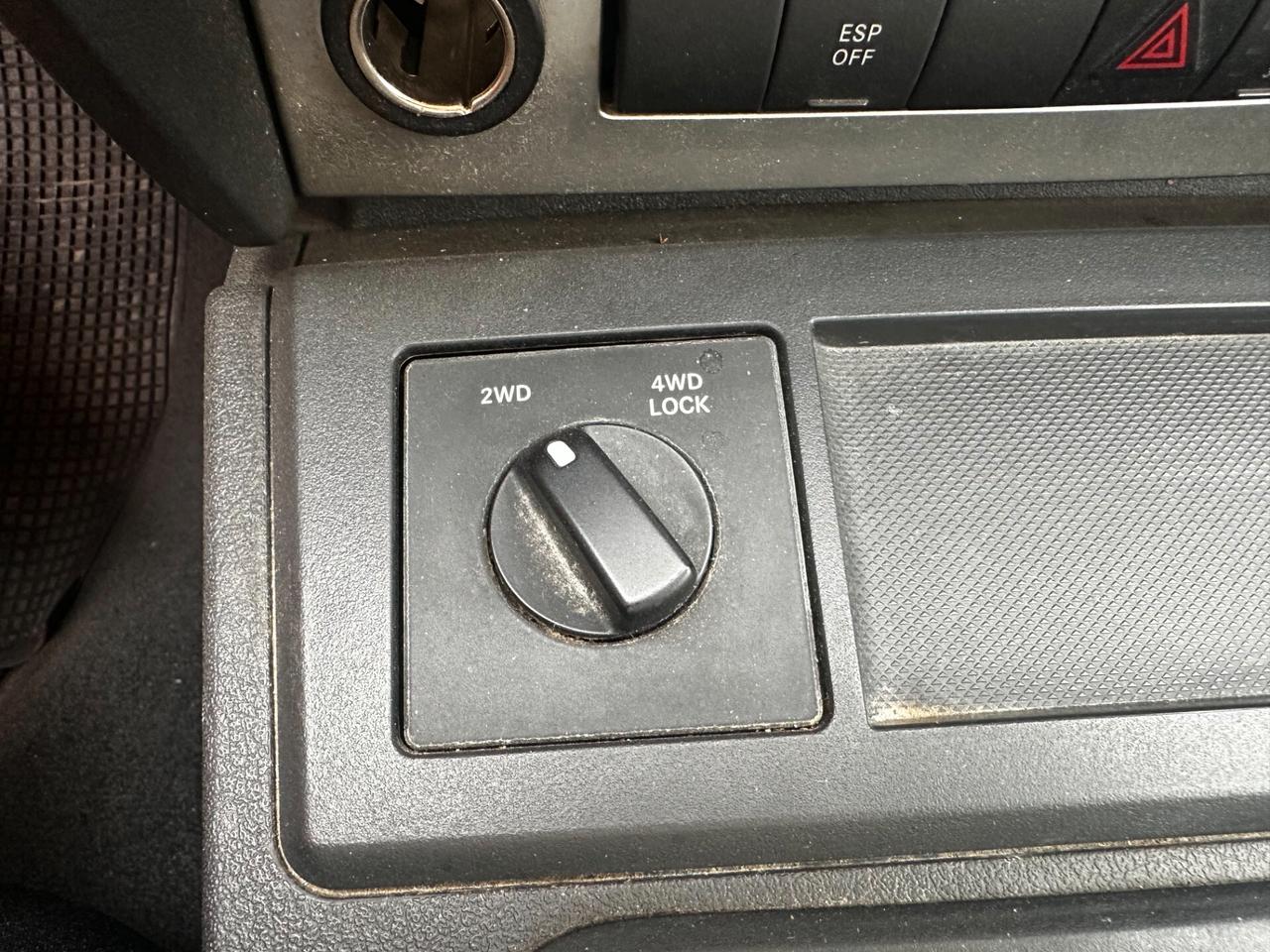 Dodge Nitro 2.8 CRD DPF SXT 4WD