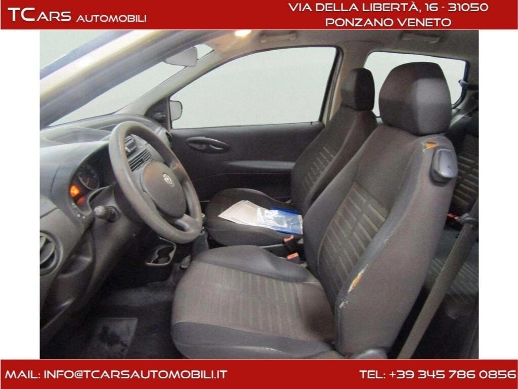 FIAT PUNTO 1.2 BENZINA -NEOPATENTE-GARANZIA 3 ANNI