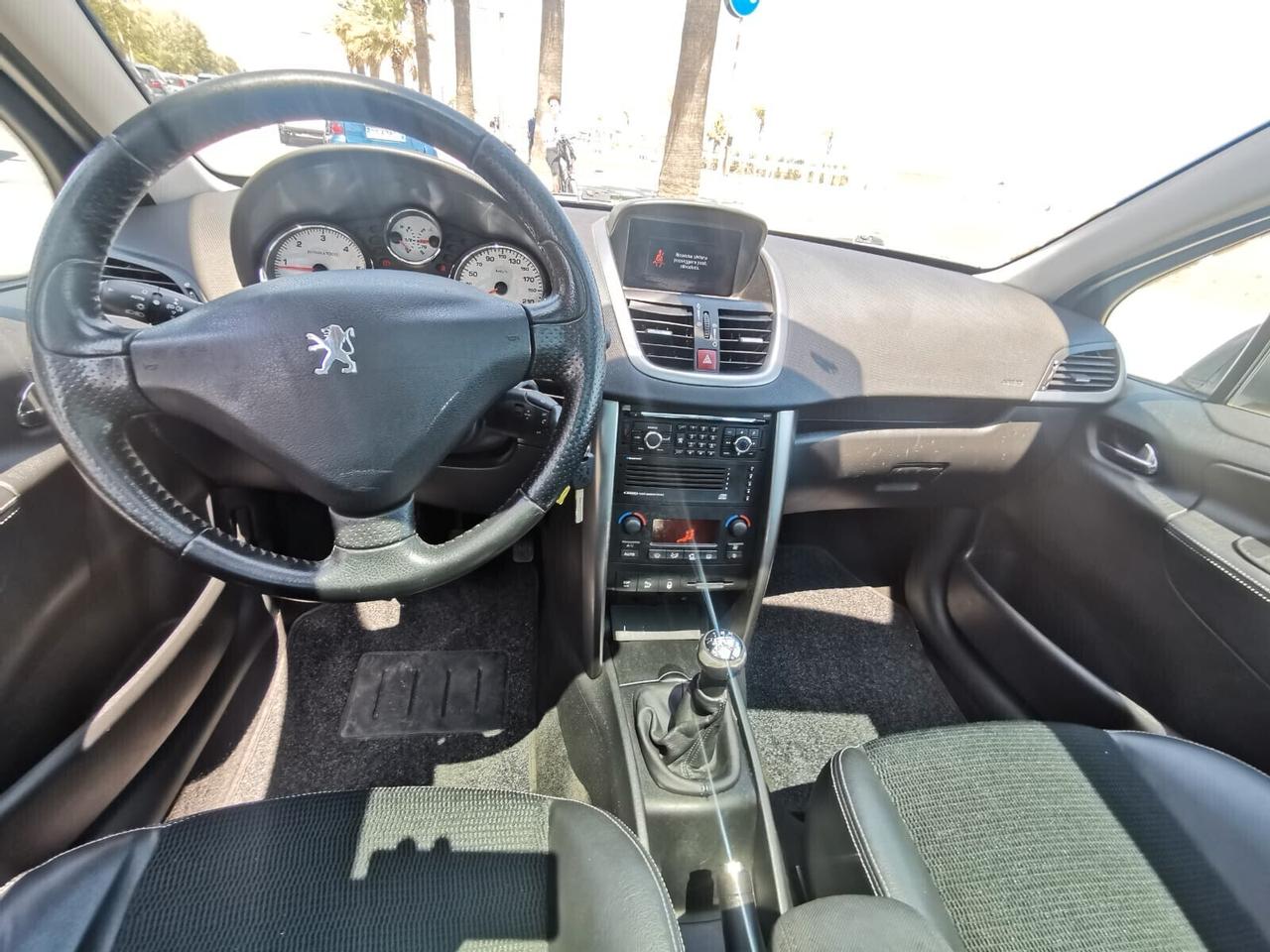 Peugeot 207 1.6 HDi 90CV SW SENSORI/TETTO PAN.