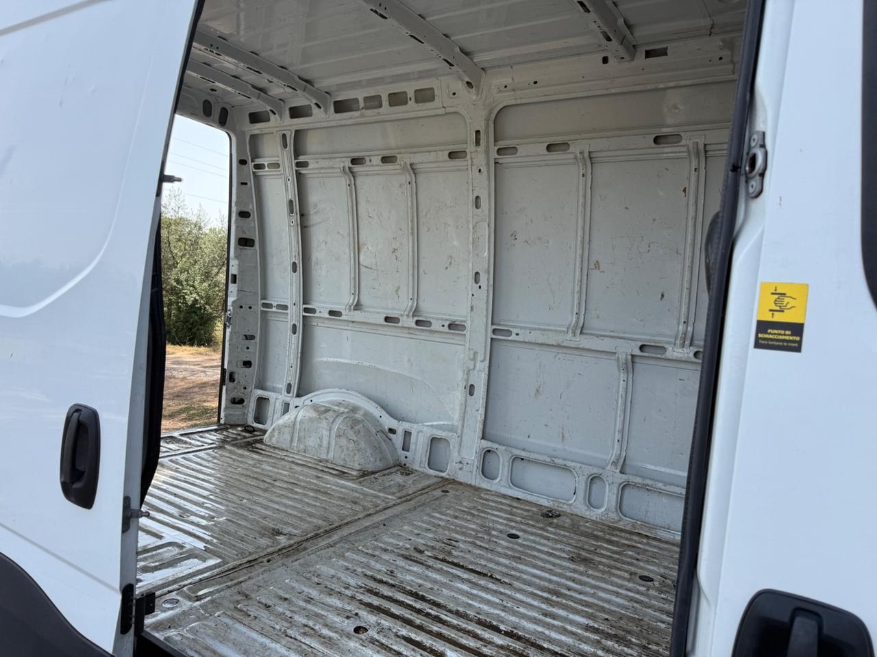 Iveco Daily 35 L2H2