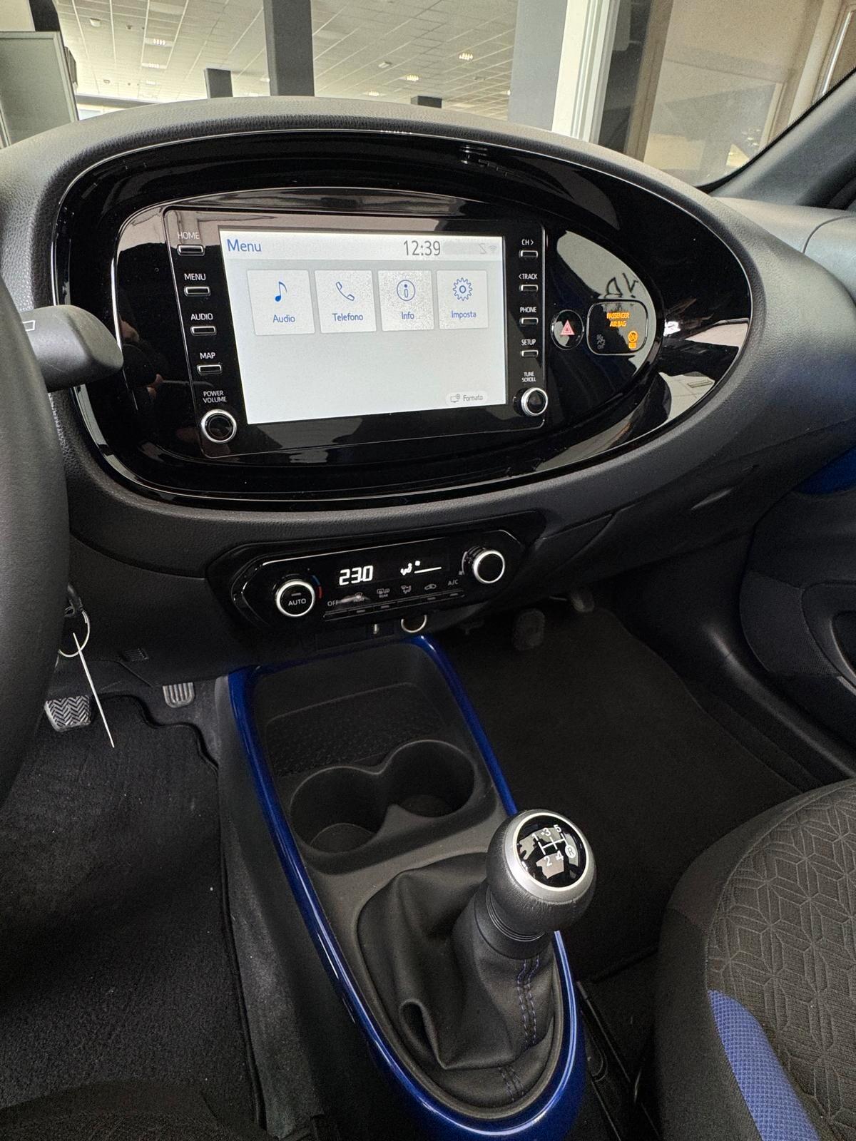 Toyota Aygo X 1.0 VVT-i 72 CV 5 porte Trend