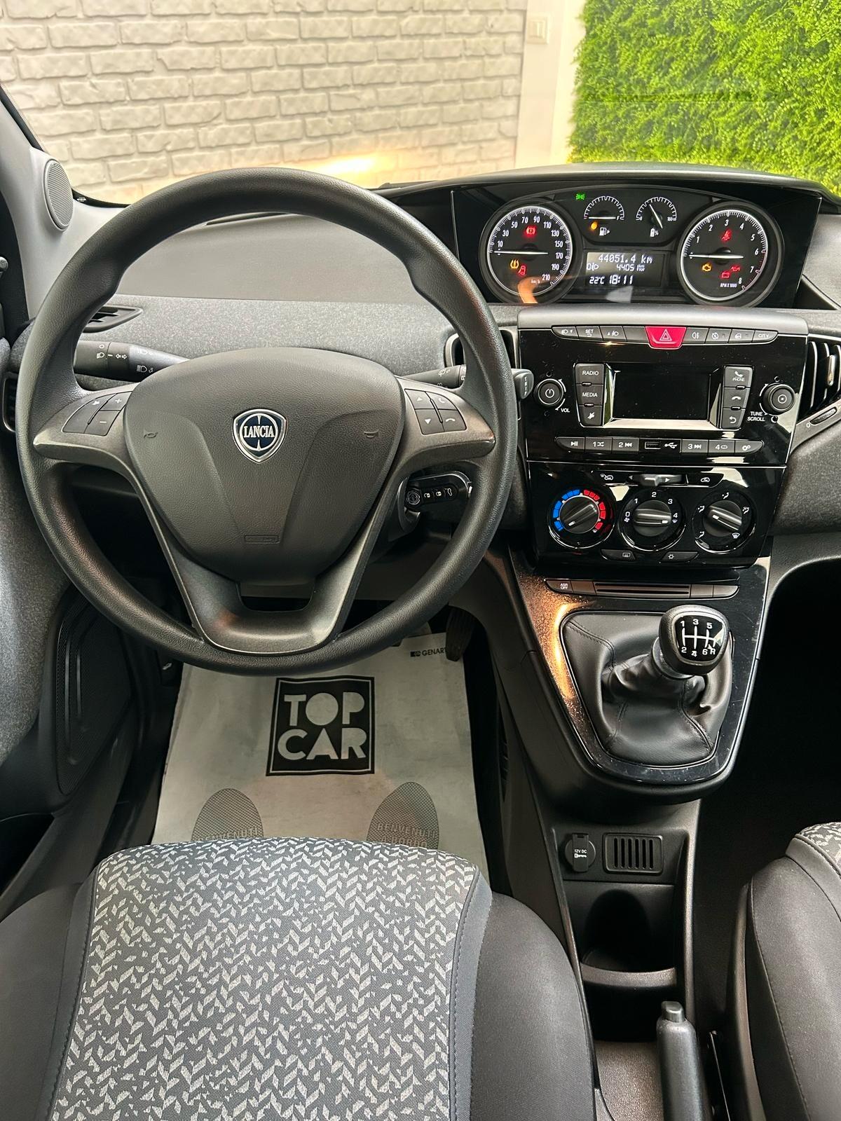 Lancia Ypsilon 1.0 FireFly 5 porte S&S Hybrid Maryne