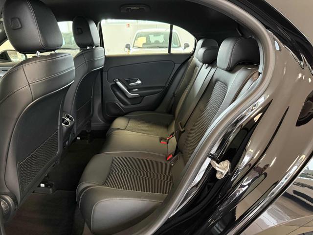 MERCEDES-BENZ A 180 Automatic Sport