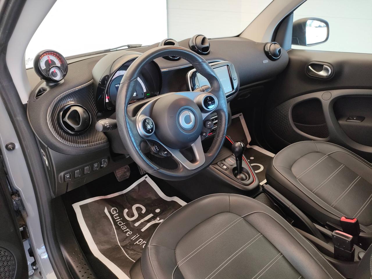 SMART Fortwo III 2020 - Fortwo eq racingrey 22kW